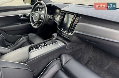 Седан Volvo S90 2019 в 