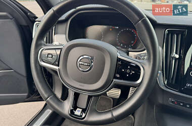 Седан Volvo S90 2019 в 