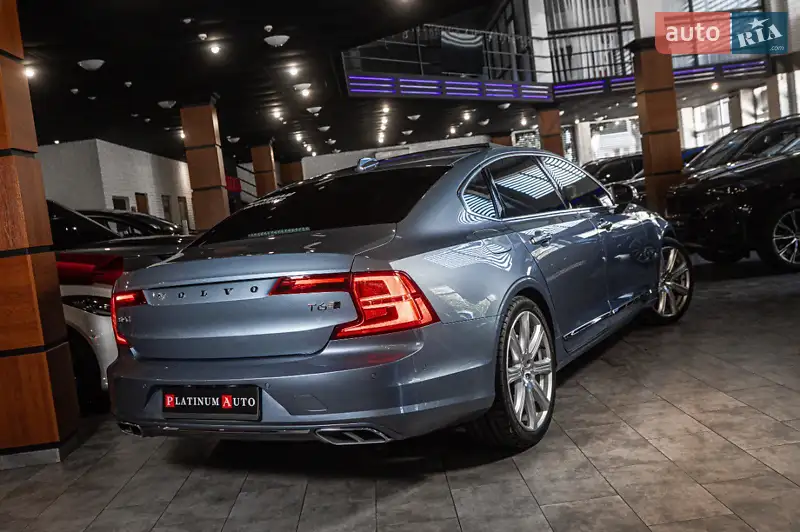 Volvo S90 2017 VIN LVY992ML9JP038356 фото оголошення 18 з 123