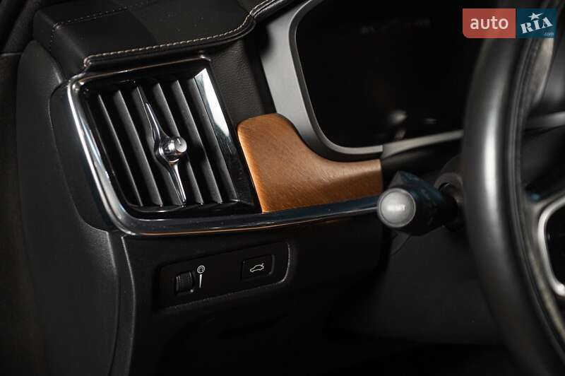 Седан Volvo S90 2017 в Одессе фото 54 Седан Volvo S90 2017 в Одессе