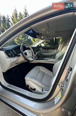 Седан Volvo S90 2017 в 