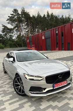 Седан Volvo S90 2018 в 