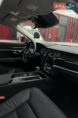 Седан Volvo S90 2018 в 