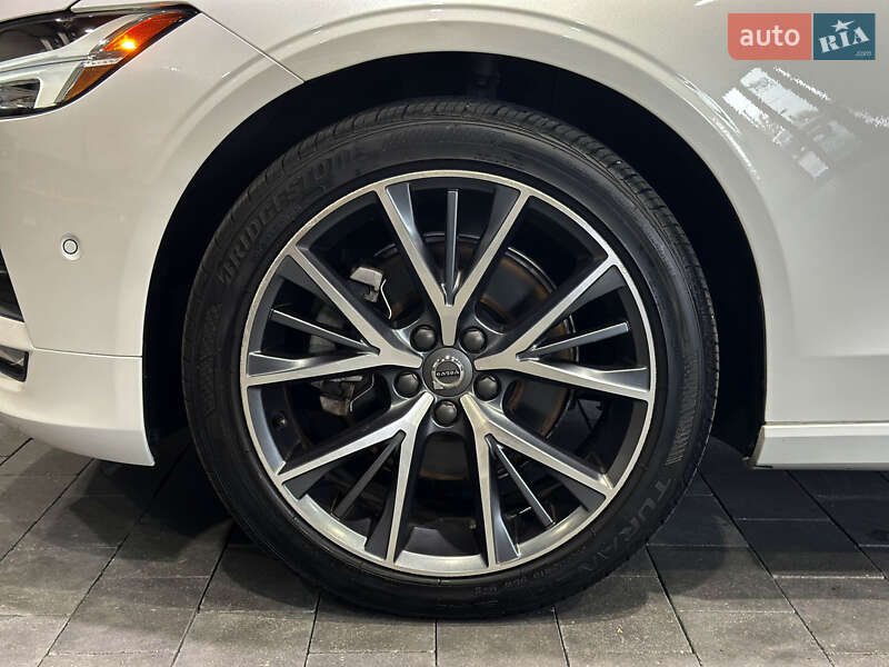 Седан Volvo S90 2017 в Коломые