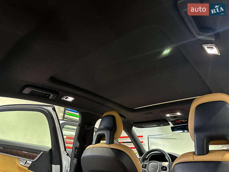 Седан Volvo S90 2017 в Коломые