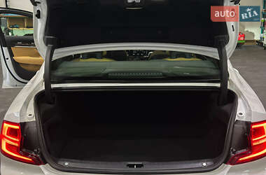 Седан Volvo S90 2017 в 