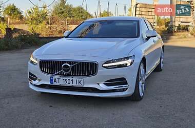 Седан Volvo S90 2017 в 