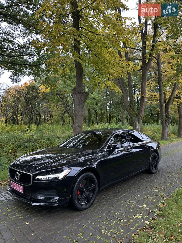 Седан Volvo S90 2017 в Жовкве
