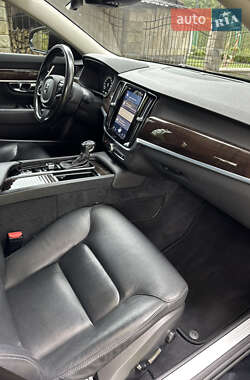 Седан Volvo S90 2017 в 