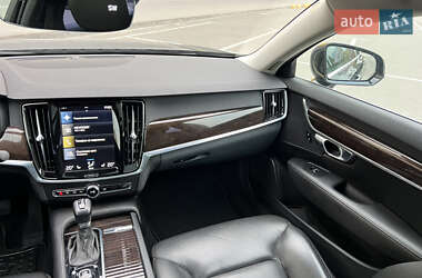 Седан Volvo S90 2017 в 