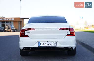 Седан Volvo S90 2017 в 