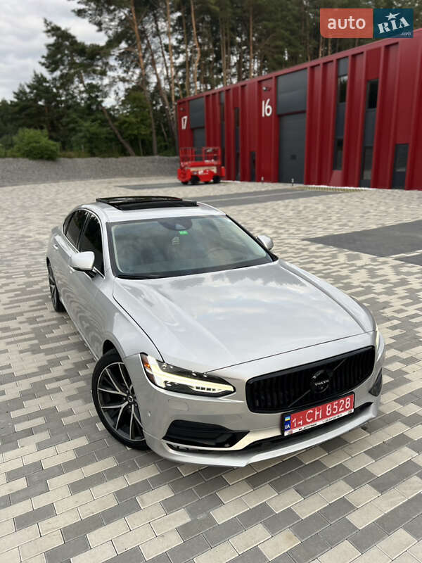 Седан Volvo S90 2018 в Львове