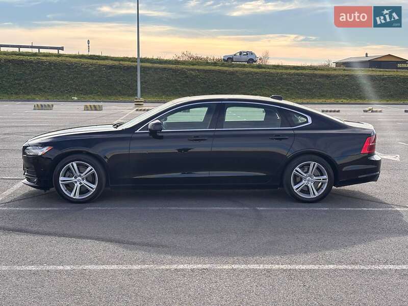 Седан Volvo S90 2017 в Львове