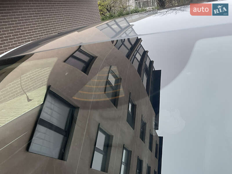 Седан Volvo S90 2017 в Чернівцях