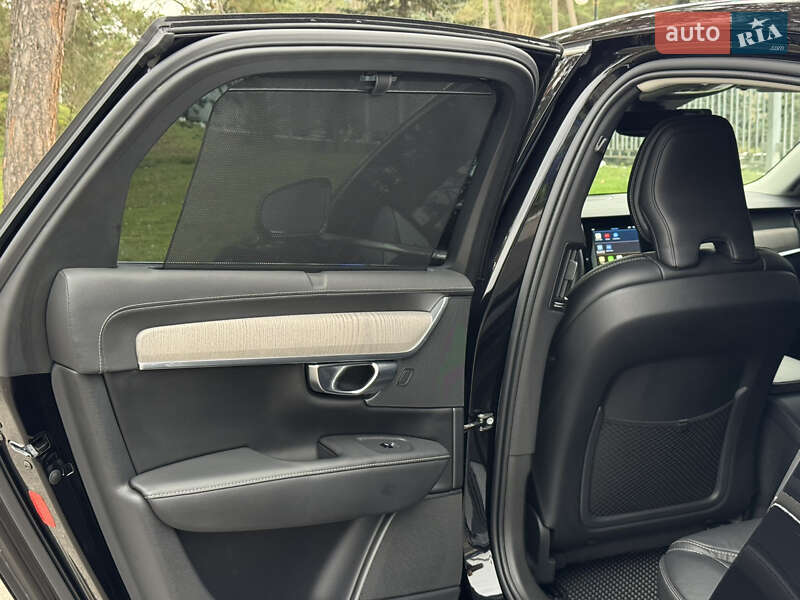 Седан Volvo S90 2023 в Києві