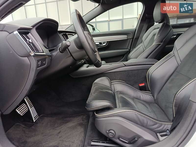 Седан Volvo S90 2021 в Києві фото 19 Седан Volvo S90 2021 в Києві