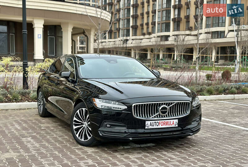 Седан Volvo S90 2021 в Києві
