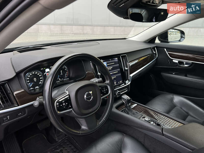 Седан Volvo S90 2017 в Киеве фото 21 Седан Volvo S90 2017 в Киеве