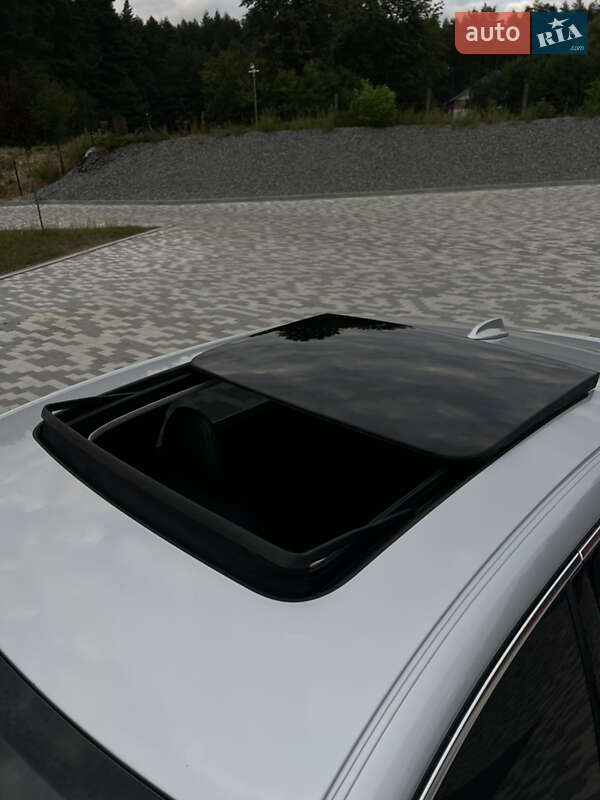 Седан Volvo S90 2018 в Львове