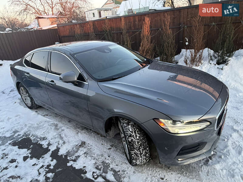 Седан Volvo S90 2016 в Киеве