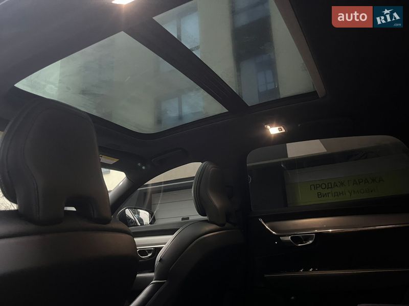 Седан Volvo S90 2020 в Ивано-Франковске