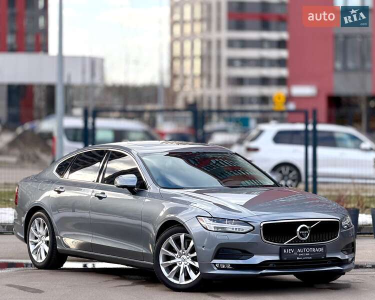 Седан Volvo S90 2016 в Киеве