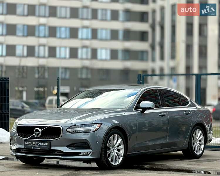 Седан Volvo S90 2016 в Киеве