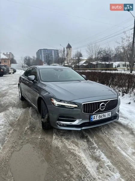 Volvo S90 2017