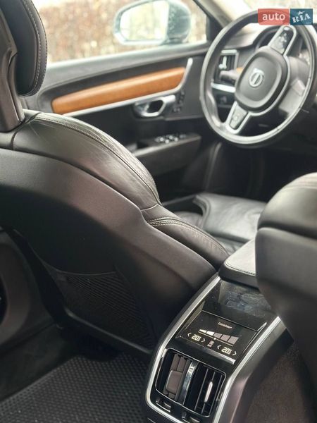 Седан Volvo S90 2017 в Ивано-Франковске