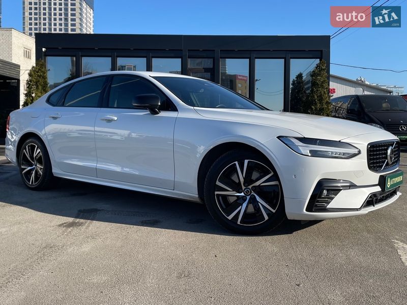 Седан Volvo S90 2021 в Киеве