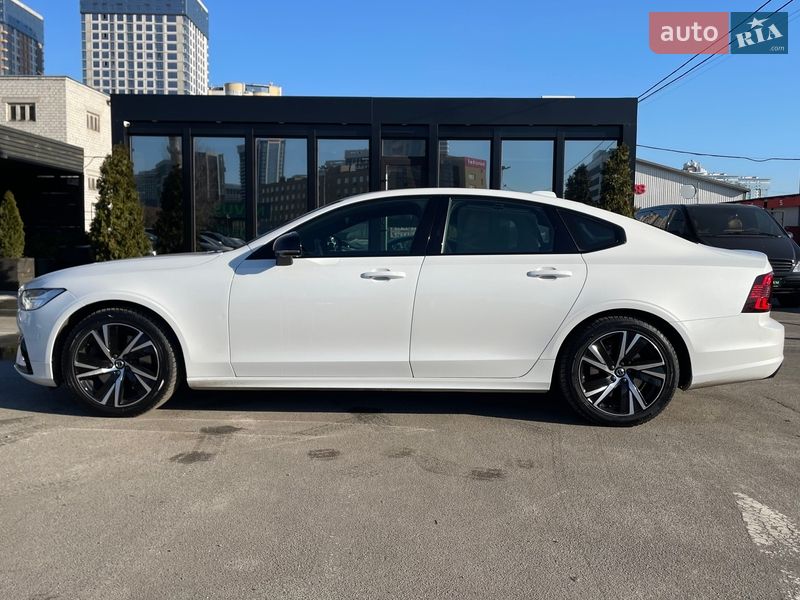 Седан Volvo S90 2021 в Киеве