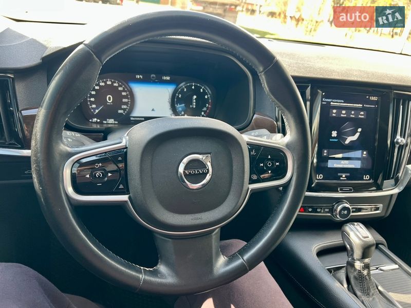 Седан Volvo S90 2016 в Житомире