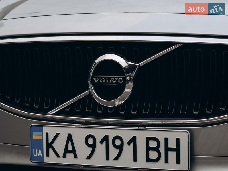 Седан Volvo S90 2016 в Києві