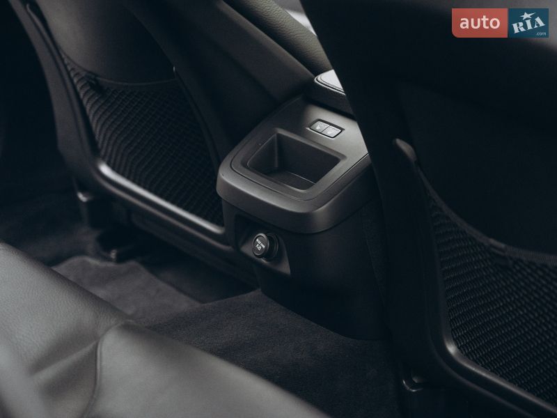 Седан Volvo S90 2016 в Києві