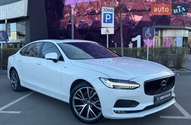 Седан Volvo S90 2017 в Киеве