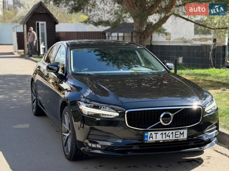 Седан Volvo S90 2016 в Івано-Франківську