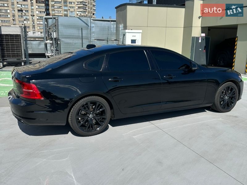 Седан Volvo S90 2018 в Києві фото 4 Седан Volvo S90 2018 в Києві