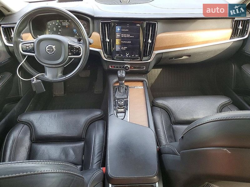 Седан Volvo S90 2017 в Киеве