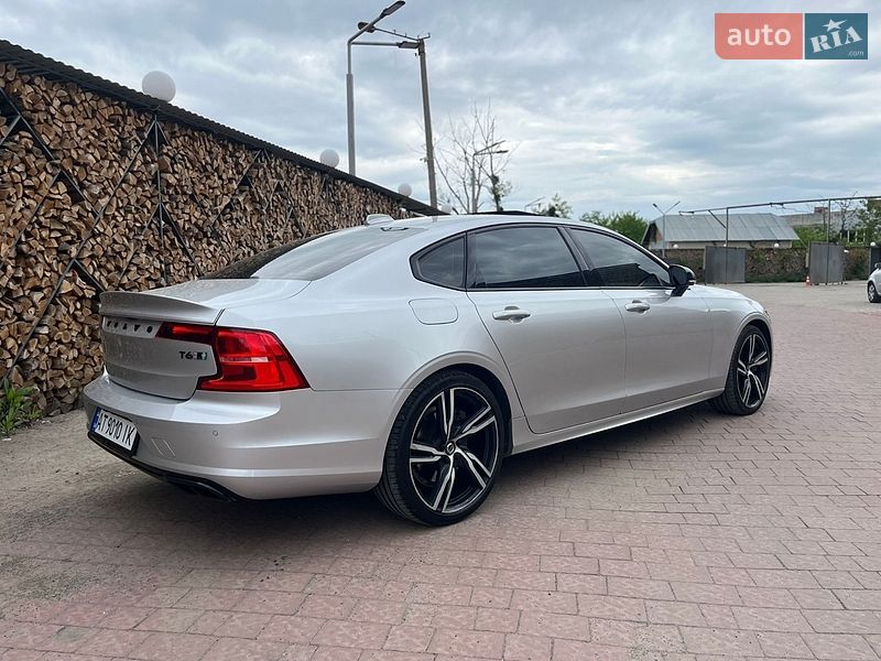 Седан Volvo S90 2020 в Ивано-Франковске
