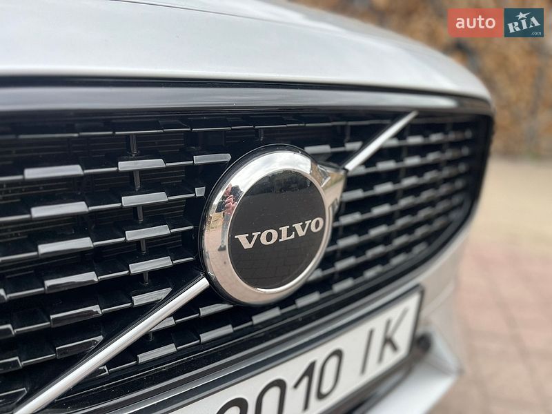 Седан Volvo S90 2020 в Ивано-Франковске