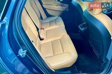 Седан Volvo S90 2022 в Киеве