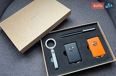 Седан Volvo S90 2022 в Киеве