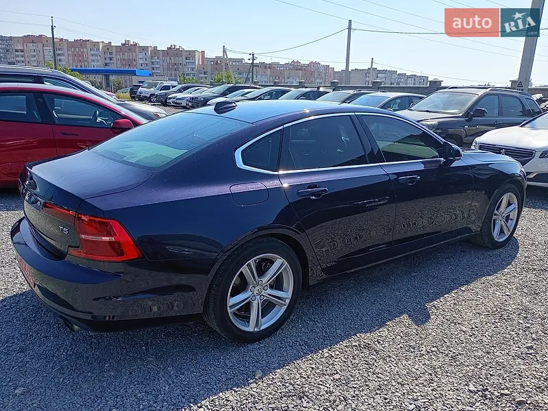 Volvo S90 2017