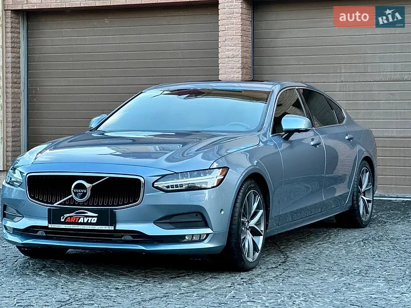 Volvo S90