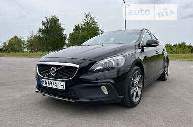 Хэтчбек Volvo V40 Cross Country 2016 в Киеве