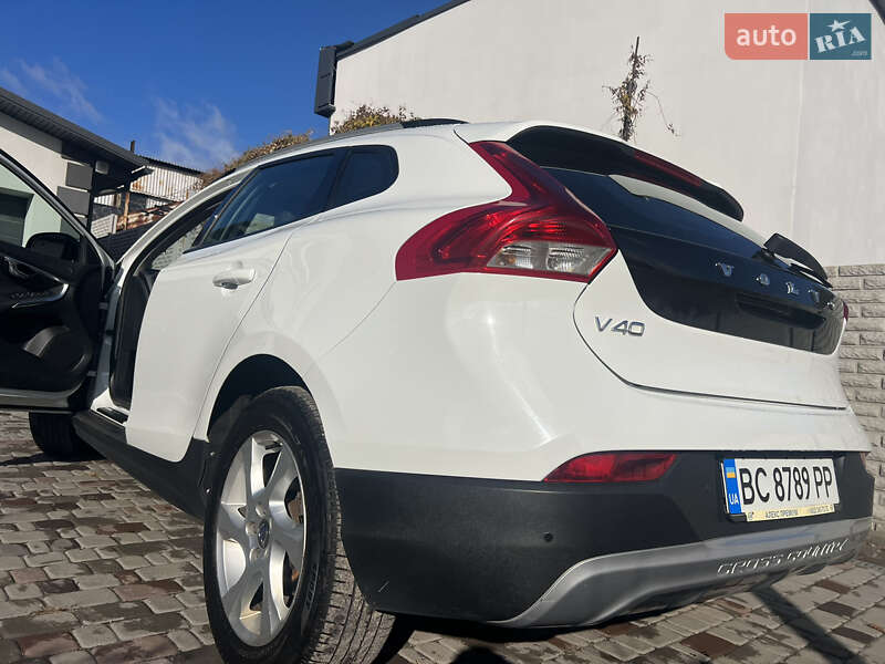 Хэтчбек Volvo V40 Cross Country 2013 в Запорожье фото 4 Хэтчбек Volvo V40 Cross Country 2013 в Запорожье