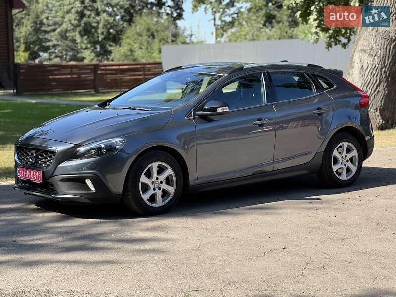 Хетчбек Volvo V40 Cross Country 2014 в Луцьку фото 10 Хетчбек Volvo V40 Cross Country 2014 в Луцьку