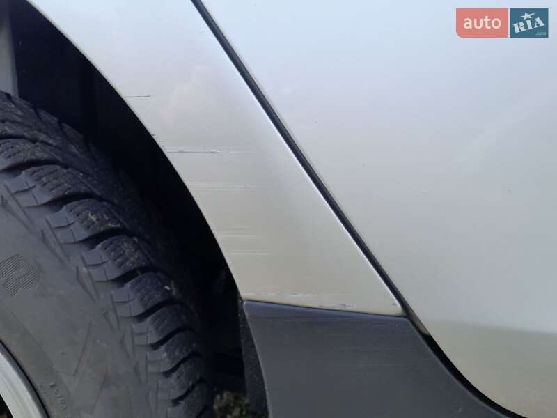 Хетчбек Volvo V40 Cross Country 2015 в Зарічному фото 19 Хетчбек Volvo V40 Cross Country 2015 в Зарічному