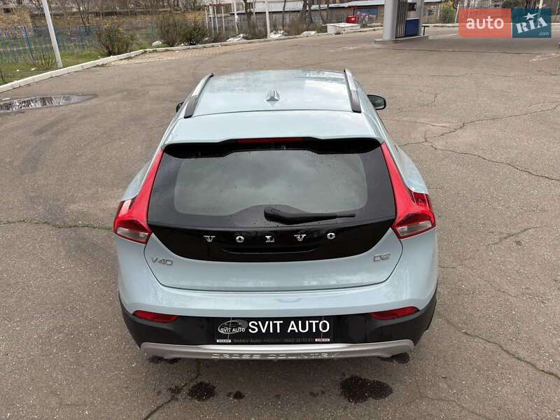 Хетчбек Volvo V40 Cross Country 2017 в Миколаєві