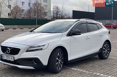 Хетчбек Volvo V40 Cross Country 2019 в Києві